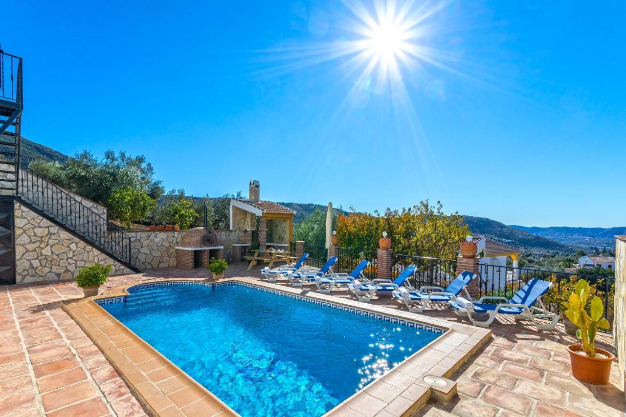 Casa Del Valle Con Piscina Privada Βίλα Alcaucín Εξωτερικό φωτογραφία