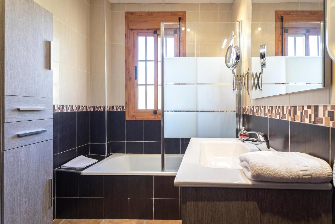 Casa Del Valle Con Piscina Privada Βίλα Alcaucín Εξωτερικό φωτογραφία